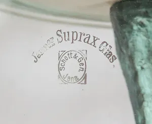 Mitsy Groenendijk - Papier-maché figuur onder glazen stolp, Piêtresses kopen? Bied vanaf 40!