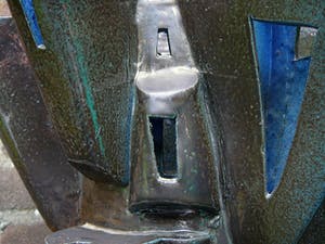 Niet of onleesbaar gesigneerd - Abstract plastiek -1979- kopen? Bied vanaf 100!