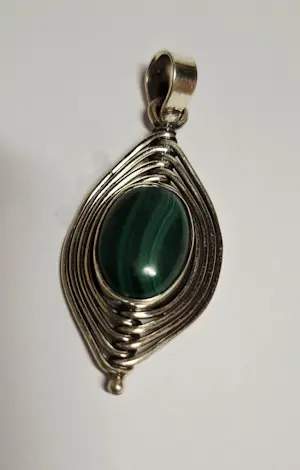 Nieuwe zilveren hanger met ovale malachiet kopen? Bied vanaf 55!