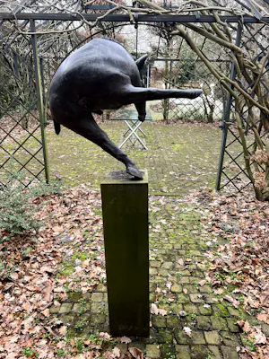 Jos Dirix - indrukwekkend bronzen beeld van een paard kopen? Bied vanaf 2000!