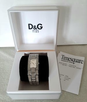 Curiosa - Dolce & Gabbana horloge met Swarovsky kopen? Bied vanaf 1!