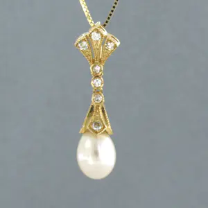 14k gouden collier met hanger met parel en single cut geslepen diamant kopen? Bied vanaf 285!