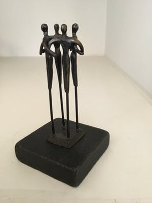 Corry Ammerlaan - Sculptuur “ Hoogstaand geïnspireerd “ kopen? Bied vanaf 20!