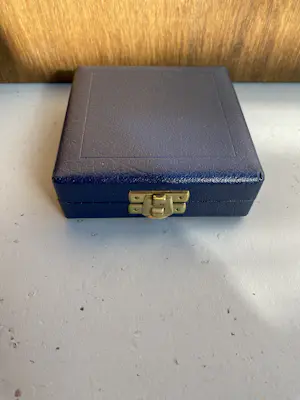 Theo van de Vathorst - Beloningspenning Provinciaal Utrechts Genootschap – 1986 – op naam Gerrit Jansen kopen? Bied vanaf 20!