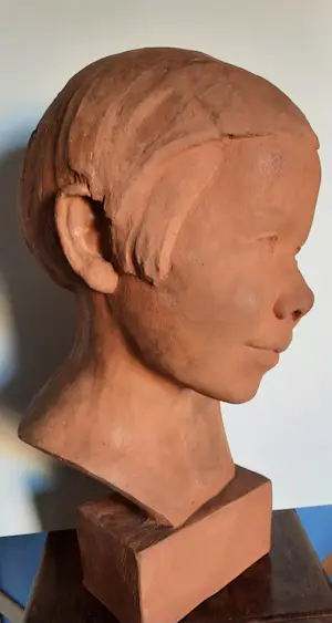 Maurice Jansegers - Portret meisje in terracotta kopen? Bied vanaf 1!