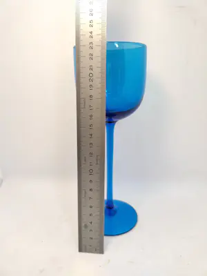 Carlo Moretti - Cobalt blauw wijnglas kopen? Bied vanaf 35!
