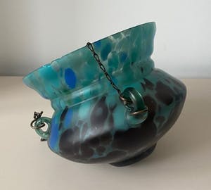 Niet of onleesbaar gesigneerd - Art Deco gemarmerde satijn glazen hangplanter kopen? Bied vanaf 1!