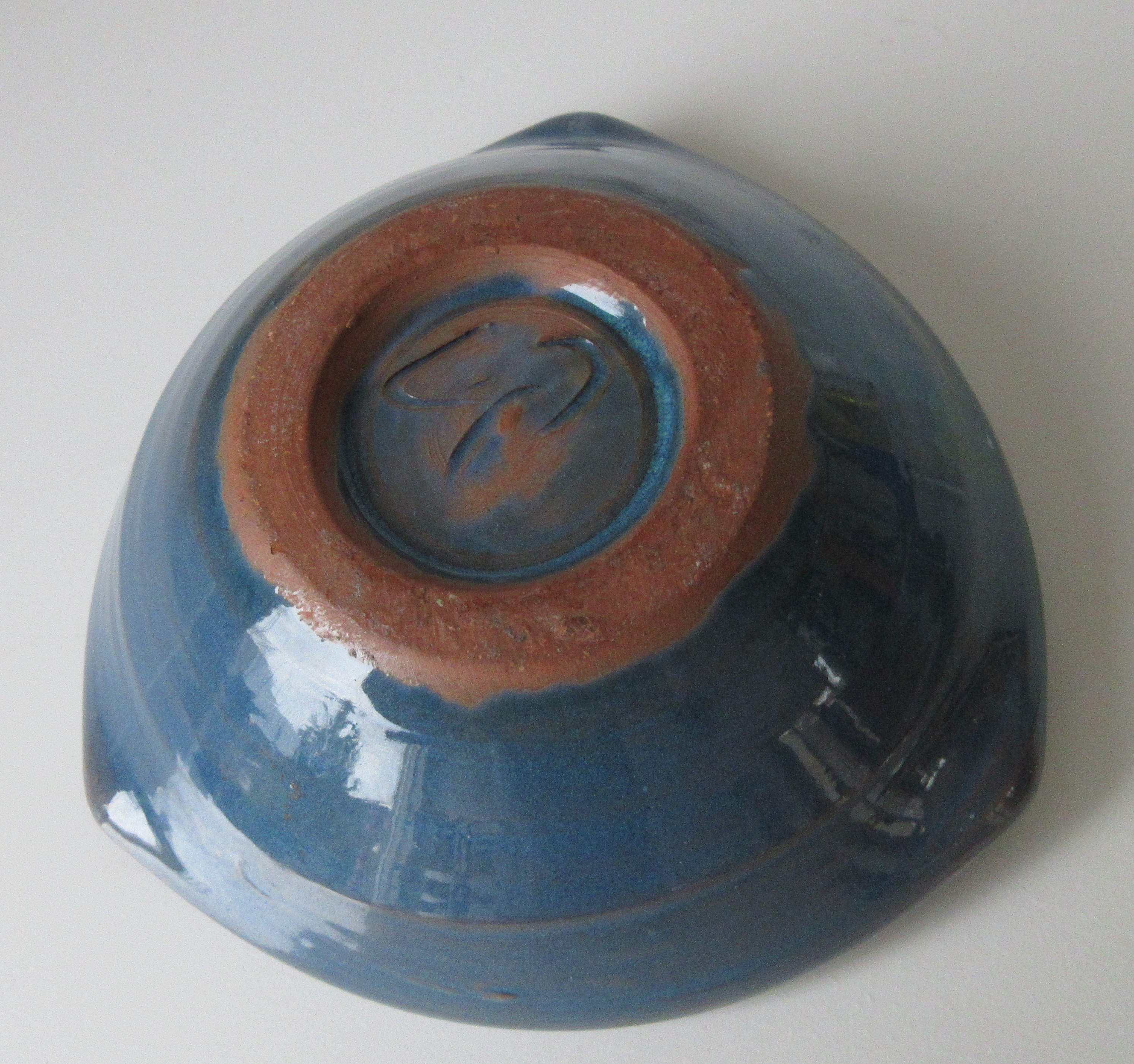 Niet of onleesbaar gesigneerd - Studio keramische asbak met blauw groen stroomglazuur kopen? Bied vanaf 1!