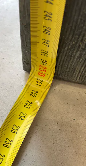 Cole Morgan - Houtsculptuur kopen? Bied vanaf 1500!