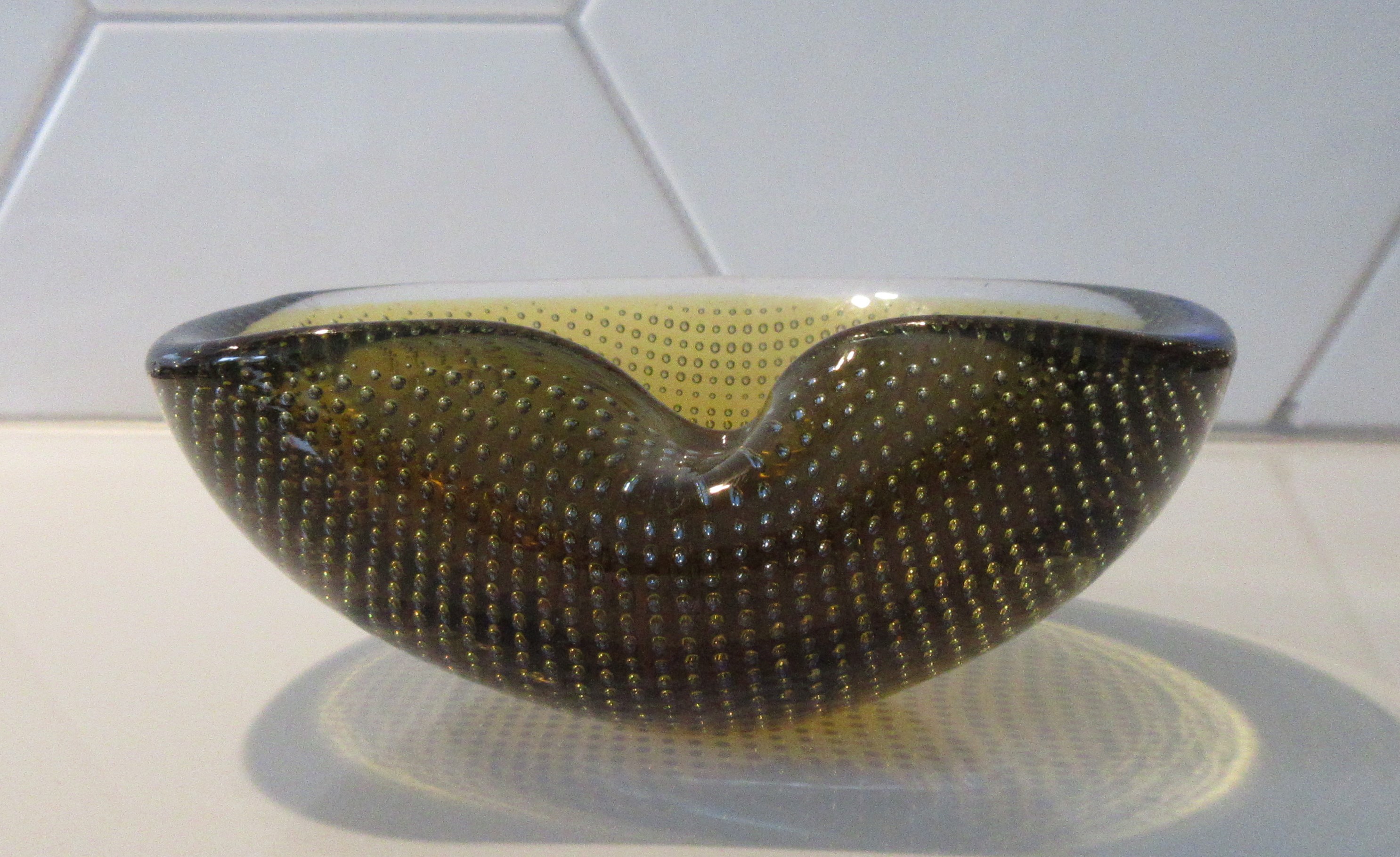 Niet of onleesbaar gesigneerd - Murano glazen Bullicante asbak kopen? Bied vanaf 1!