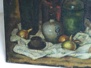 Niet of onleesbaar gesigneerd - Olieverf op doek, Stilleven met uien en flessen – gesigneerd kopen? Bied vanaf 10!