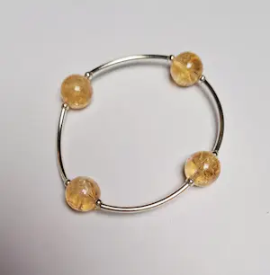 Buy Nieuwe zilveren armband met Citrien  edelsteen.? Bid from 37!