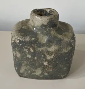 Jaan Mobach - Twee vintage blokvaasjes kopen? Bied vanaf 50!