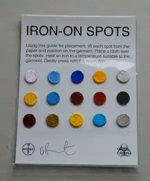 Damien Hirst - Iron on spots vendu pour 75€ !