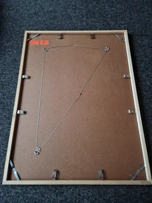 Hannes Postma - Grote in 2009 gemaakte houtskool tekening "l'Architecte" netjes ingelijst kopen? Bied vanaf 58!