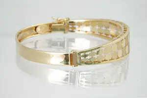 21 -  Aparte 18krt geel-gouden ovale armband - Arabisch motief / model - gekeurd kopen? Bied vanaf 410!