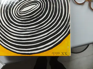 Yaacov Agam - XX siecle uit 1971 no. 37 kopen? Bied vanaf 200!