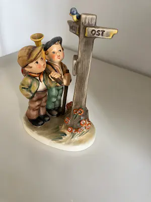 Porzellanfabrik W. Goebel - AM SCHEIDEWEG HUM 331 / TMK8 kopen? Bied vanaf 107!