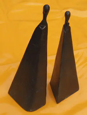 Sydney Kumalo - Twee vrouwen kopen? Bied vanaf 160!