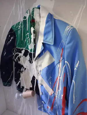 Anna Bonheur - Zonder titel (gemengde techniek met verlichting) kopen? Bied vanaf 80!