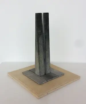 Franz Josef Vanck - Steen, Model voor een monumentale sculptuur kopen? Bied vanaf 100!