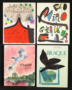 Joan Miro - Radierungen, boek met originele grafiek + 3 catalogi (Miro, Braque en Chagall) verkocht voor € 100!