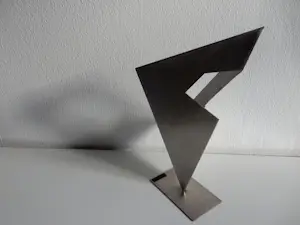 Monica Gonzalez Tobon - Ventana (Fenster), Edelstahlskulptur signiert 2003 kaufen? Bieten Sie von 559!