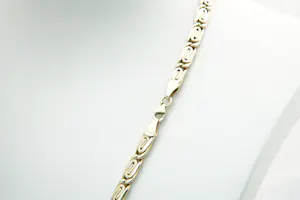 32- 14 Krt geel gouden "Scroll" collier - 50cm - 19.4gr kopen? Bied vanaf 540!