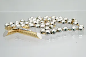 Fraai Italiaans 18 karaats Bi-Color Rozenkrans & Madonna collier - GROOT! kopen? Bied vanaf 860!