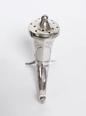 Magnus Aase zoutstrooier sterling zilver Viking design Noorwegen. Gekeurd. kopen? Bied vanaf 85!