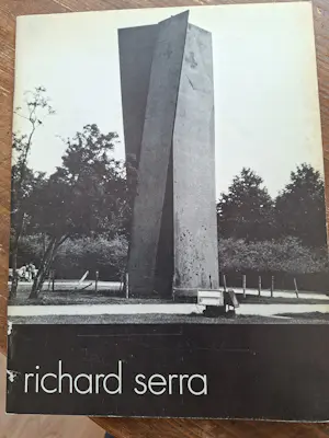 Richard Serra - catalogus 627 Stedelijk Museum Amsterdam - oplage 2000 kaufen? Bieten Sie von 30!