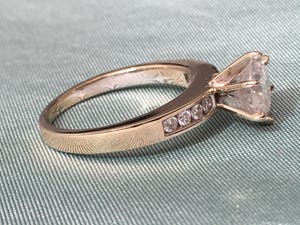 18K Goud - witgouden ring met een briljant geslepen diamant van 1.13 caraat kopen? Bied vanaf 1050!