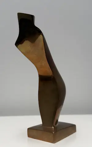 Cor Jong - Bronzen sculptuur | 'Torso' kopen? Bied vanaf 500!