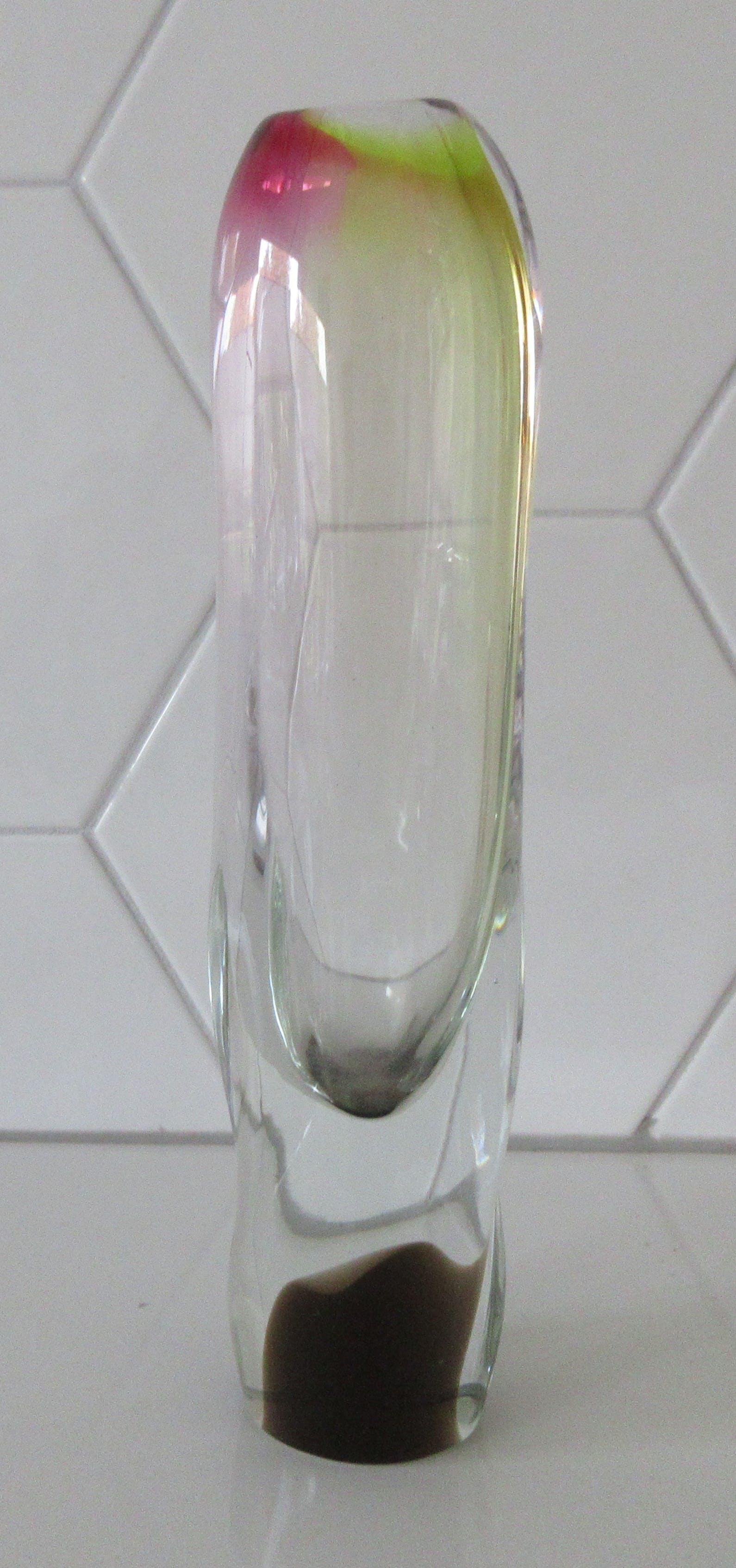 Josef Hospodka - voor Chribska Sklo - Meerkleurige zware kristallen Regenboog vaas verkocht voor € 34!