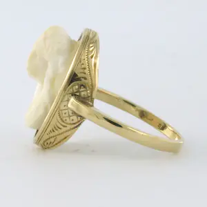 14k gouden ring bezet met een camee - ringmaat 17.5(55) kopen? Bied vanaf 200!