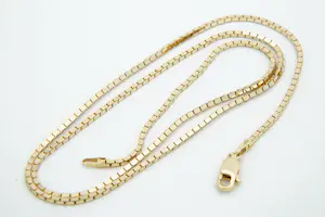 25 - Strak  geelgouden 18krt  venetiaans collier kopen? Bied vanaf 510!