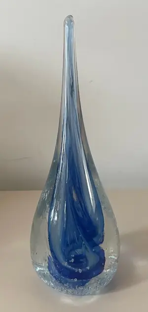 Niet of onleesbaar gesigneerd - Studio glazen druppel gesigneerd Wils 2005 kopen? Bied vanaf 1!