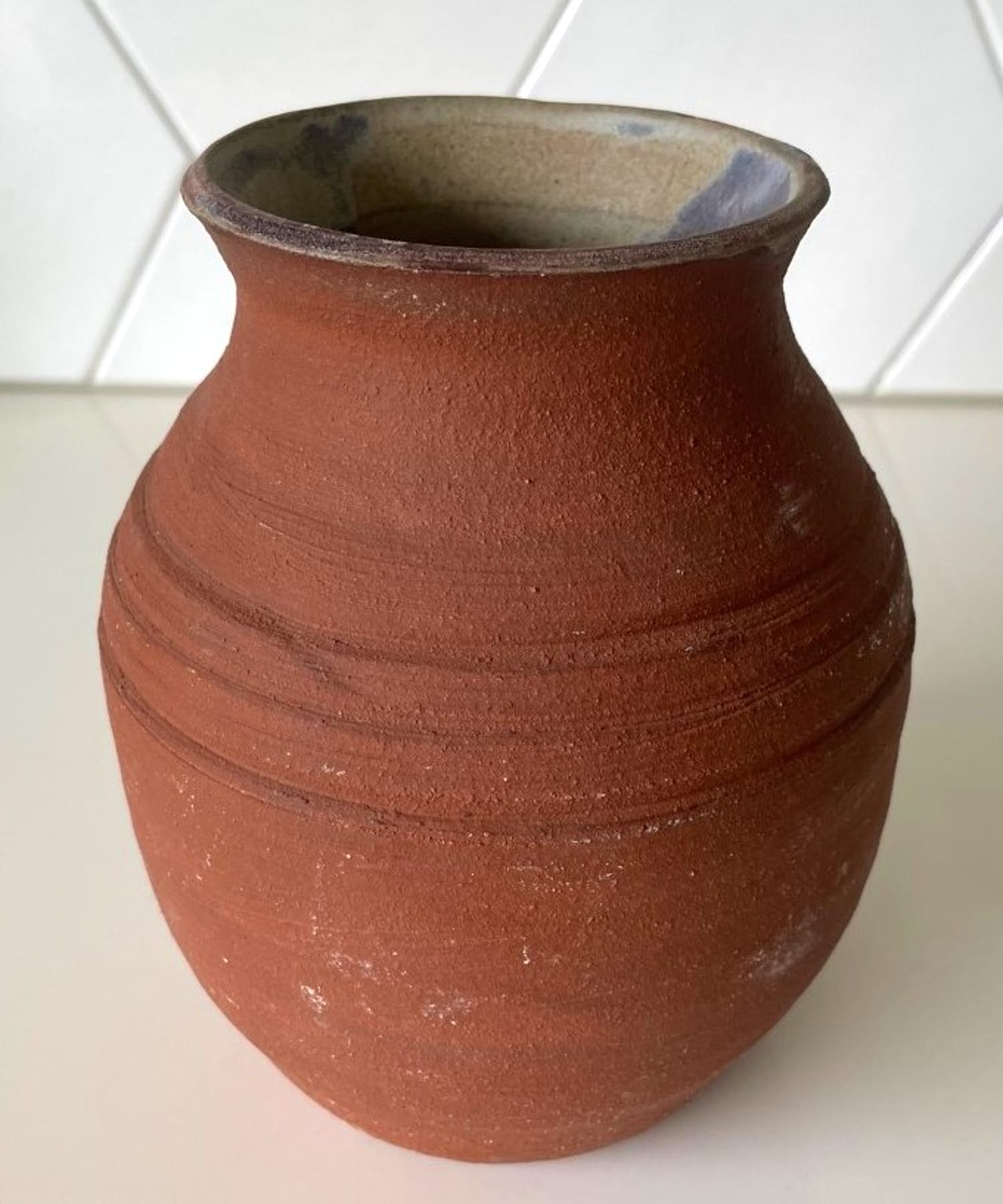 Niet of onleesbaar gesigneerd - Studio Keramisch vaasje kopen? Bied vanaf 1!