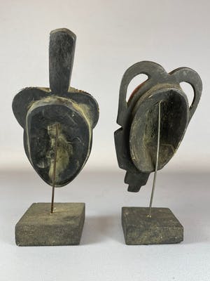 Yoruba - 2 African Yoruba passport masks - Nigeria. kopen? Bied vanaf 15!