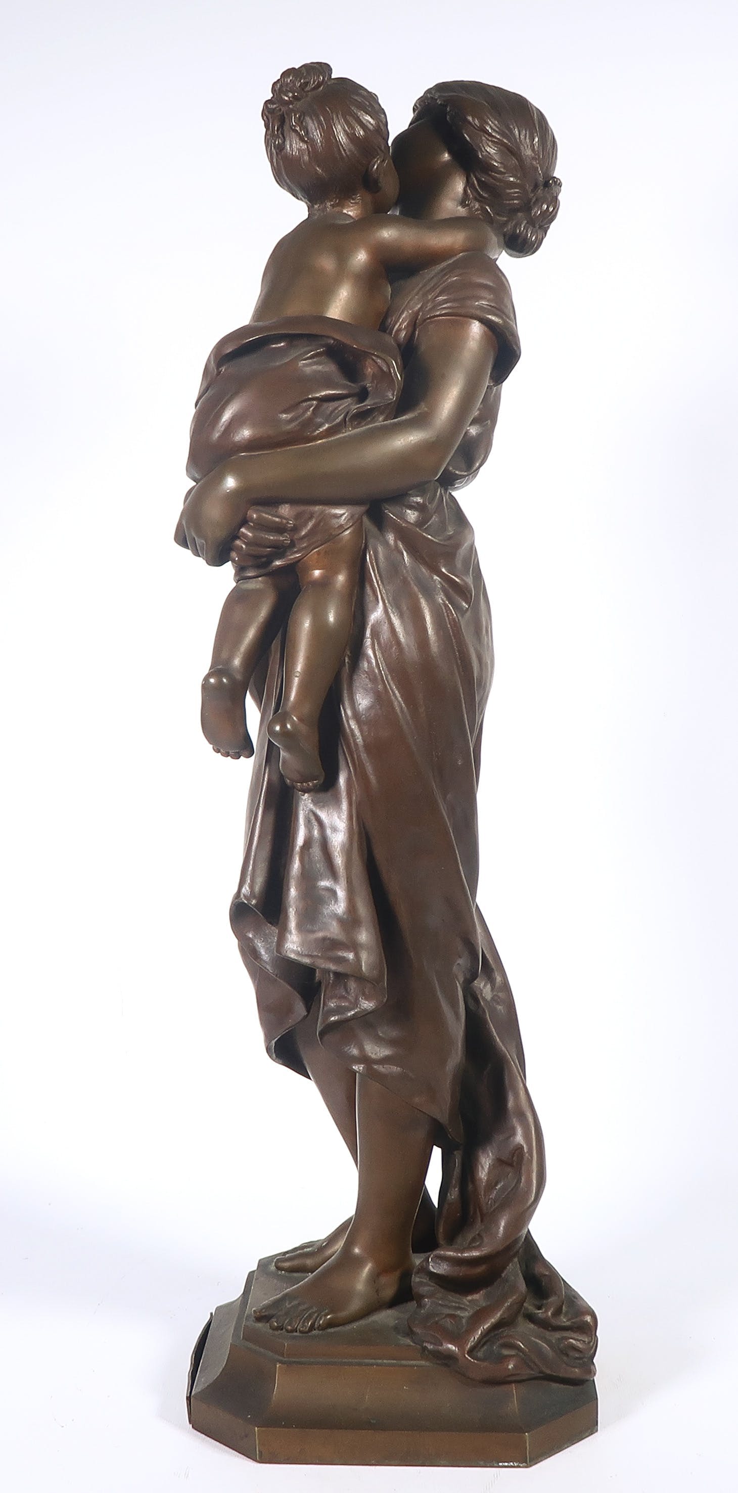 Charles Georges Ferville Suan - Bronzen beeld, Moeder met kind (Groot) kopen? Bied vanaf 350!