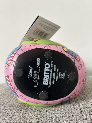 Romero Britto - Love Duck Heart kopen? Bied vanaf 50!