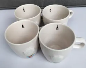 N.V. Porselein- en Tegelfabriek Mosa - Marianne Rebel - koffiebekers (4) kopen? Bied vanaf 20!