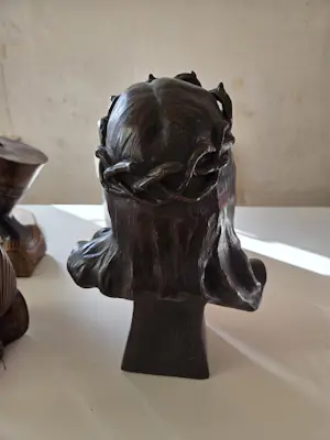 Richard Aurili - Borstbeeld Jesus kopen? Bied vanaf 200!