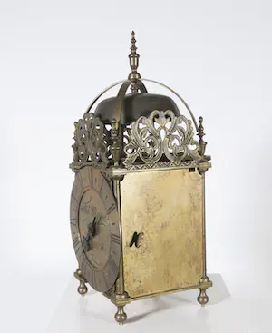 Niet of onleesbaar gesigneerd - Naar Thomas Moore of Ipswich, Engelse lantaarnklok kopen? Bied vanaf 1!