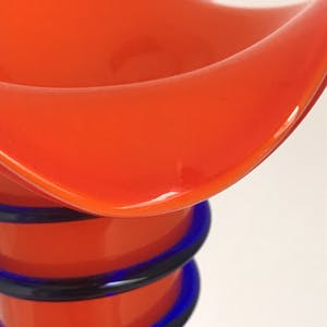 Johann Loetz Witwe - Tango vaas oranje met diepblauwe slang kopen? Bied vanaf 30!