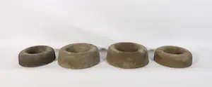 AcheterOlaf Mooij - 32-delige installatie van betonnen ringen (Zwaar!)? Enchérissez de 1!