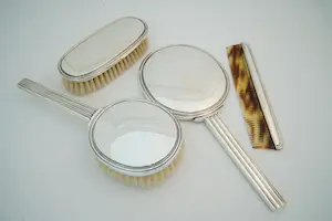 99 - Art-Deco 1920 4-delige gedeeltelijk sterling zilveren Kap-set kopen? Bied vanaf 320!