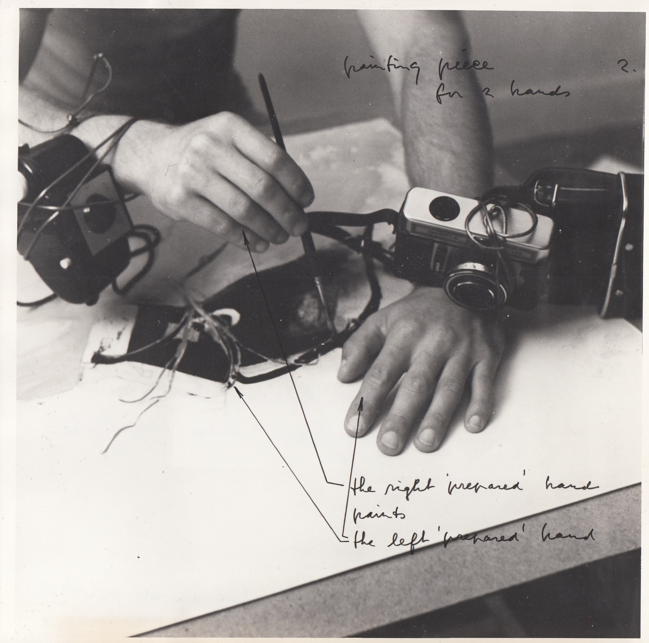 Pieter Engels - Silverprint Stedelijk Museum - Persfoto gesigneerd Marius van Beek verkocht voor € 35!