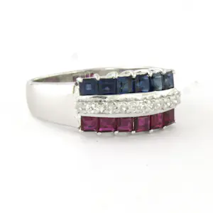 Buy 18k gouden ring met saffier, robijn en single cut geslepen diamant tot. 0.15ct? Bid from 660!