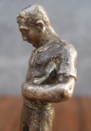 Brons (Onbekend) - De voetballer kopen? Bied vanaf 17!
